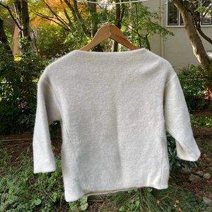 Cloud cashmere cropped sweater